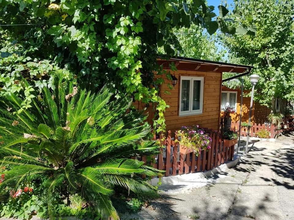 Camping Onda Azzurra Hotel Ortona Exterior foto